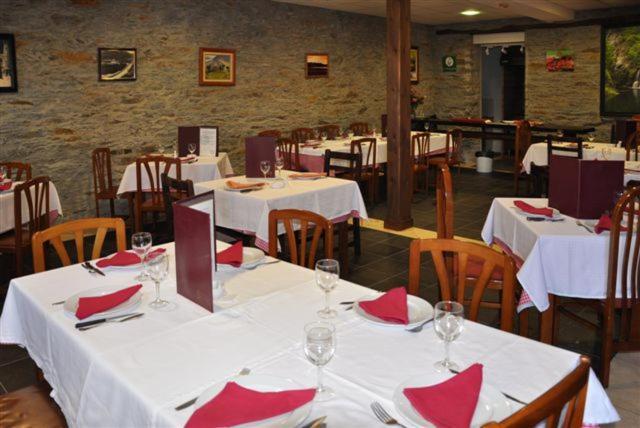 A Reigada Hotel Restaurante Грандас-де-Салиме Экстерьер фото